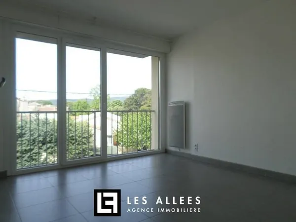 Studio 1 pièce 27 m²