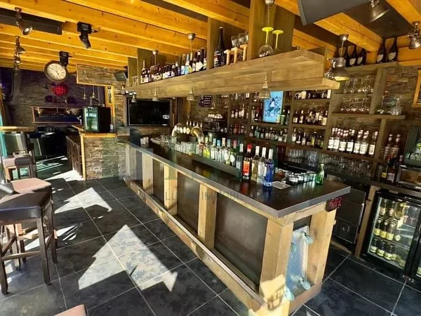 VILLENEUVE LOUBET - FOND DE COMMERCE