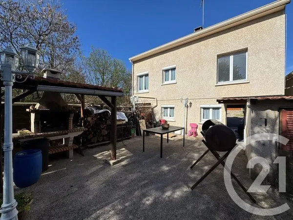 Maison 4 pièces 85 m²
