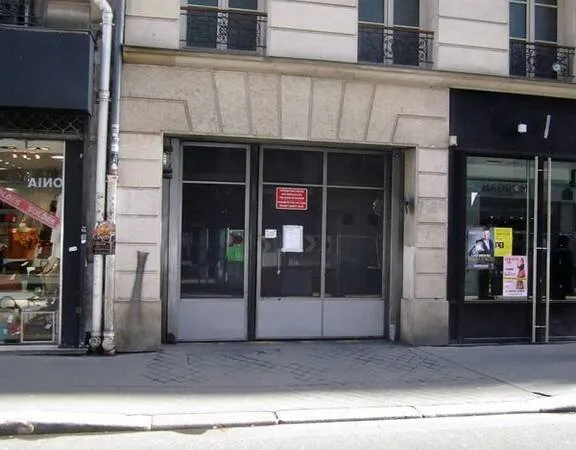 Stationnement Location Paris   92€