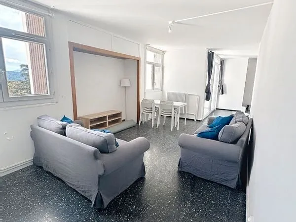 Appartement 6 pièces 103 m²
