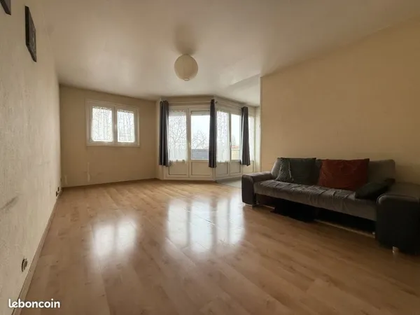 Appartement 4 pièces 77 m²