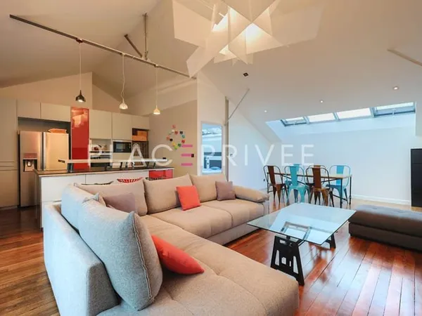 Loft avec ascenseur et parking