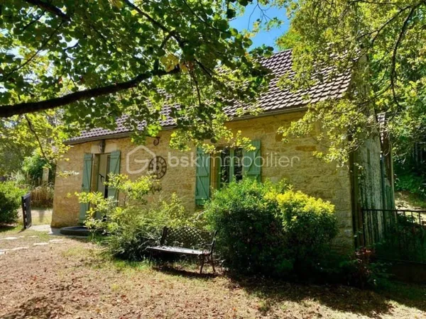 Maison 7 pièces 151 m²