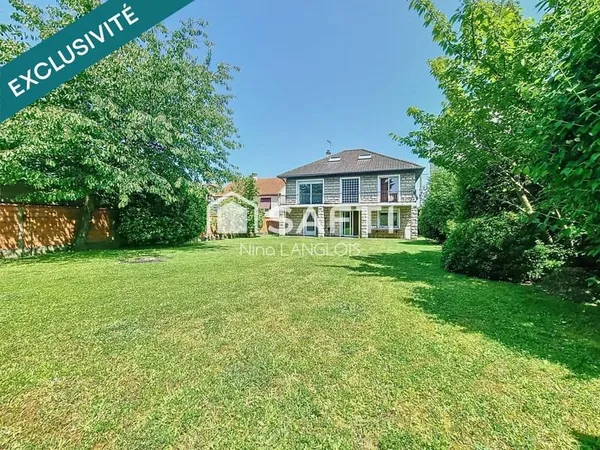 Pavillon familial spacieux - Quartier du Vert Galant - 153 m² habitables sur terrain de 701 m²