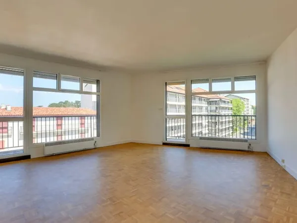 Appartement 4 pièces 98 m²