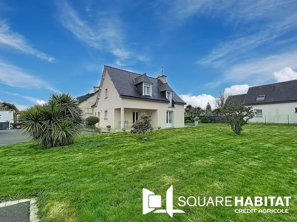 Maison 3 chambres avec double garage et terrain constructible !!!