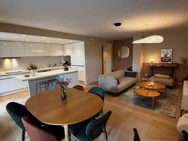 Appartement 1 pièce 100 m²
