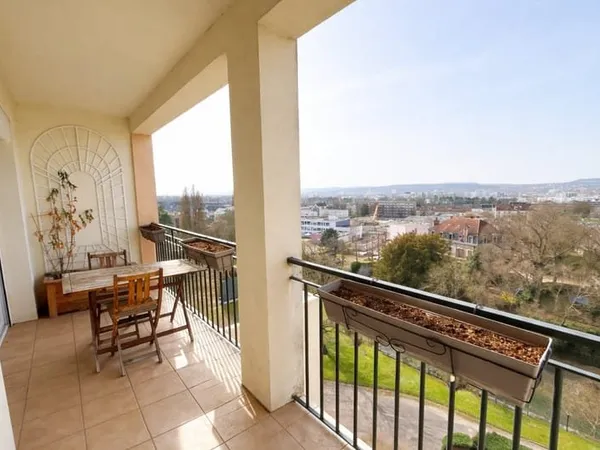 Appartement T4 avec garage - Dijon - Secteur Parc Chevreul