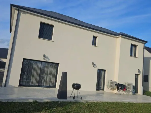 Maison 5 pièces 140 m²