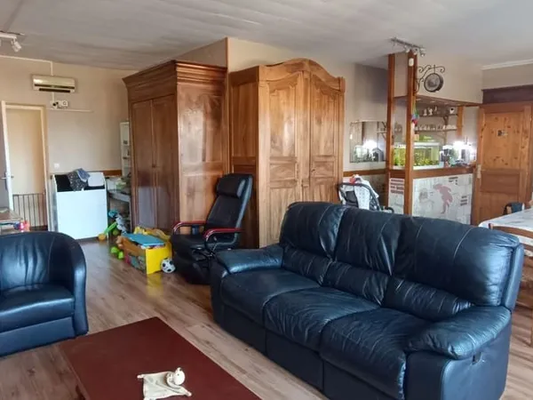 Maison 10 pièces 276 m²