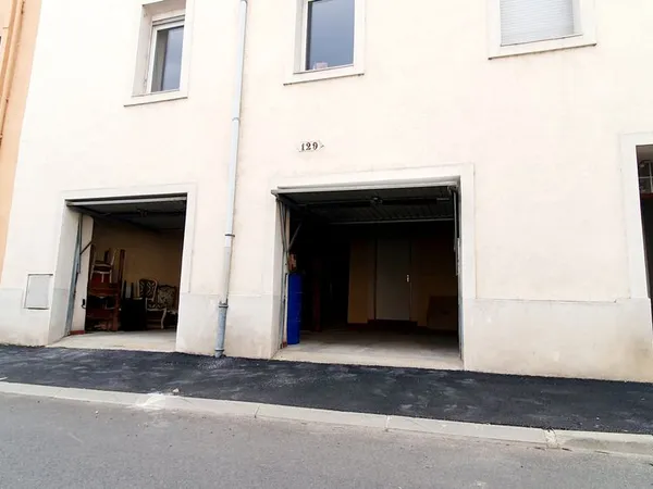 Vendre une jolie garage Rochebelle Alès