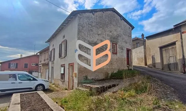 Maison de village à rénover intégralement
