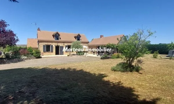 Maison Lavare 7 pièce(s) 134 m2