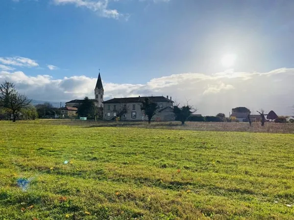 TERRAIN CONSTRUCTIBLE