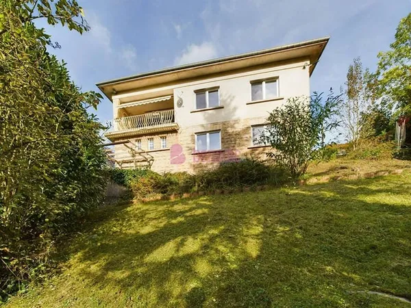 Maison 6 pièces 178 m²