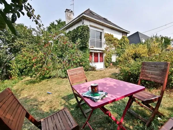 Maison dans un écrin de verdure - Vannes ouest