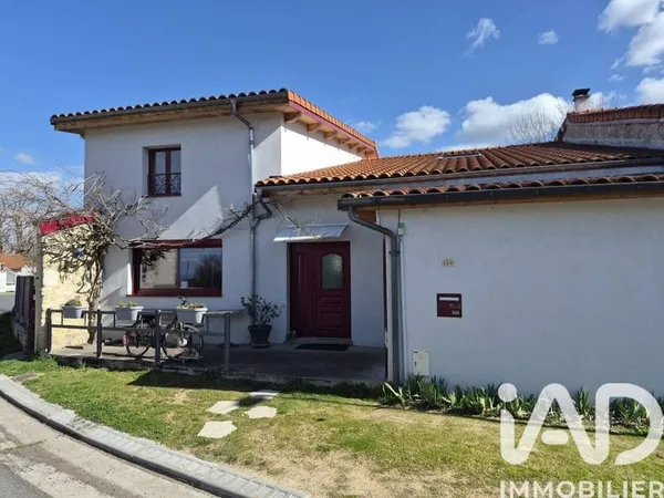 Maison 4 pièces 208 m²