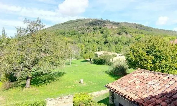 Moulin 9 pièces 300 m²