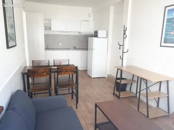 Appartement meublé Quimper rue Aristide Briand - 2 pièces - 29 m2 - disponible immédiatement