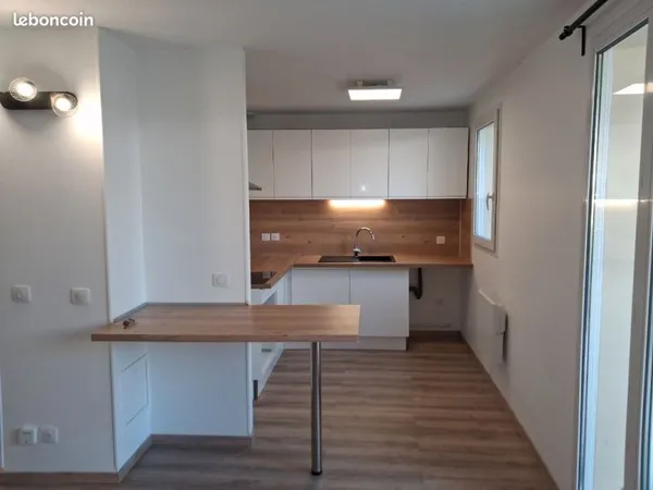 Appartement T2 refait à neuf
