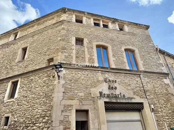 LANÇON-PROVENCE - Bâtisse en pierre de 98m²