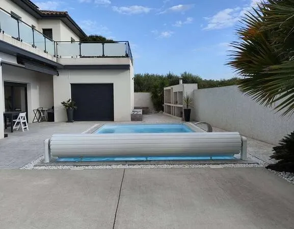 Maison 6 pièces 196 m²