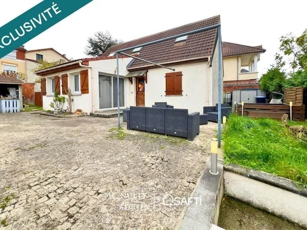 5P de 112m2 avec jardin de 410m2 à 14min du RER D.