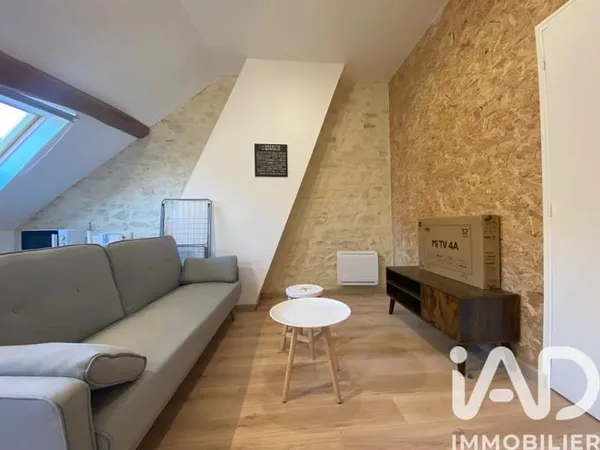 Bâtiment 244 m²
