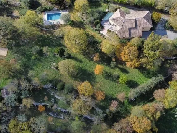 Maison 5 pièces 145 m²