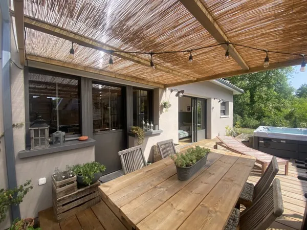 ANDERNOS- Proche centre ville, maison neuve plain pied, jacuzzi, jardin
