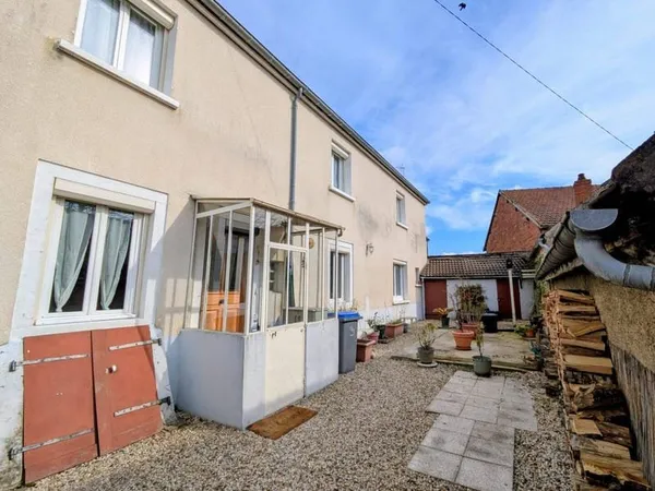 Maison 1 pièce 96 m²