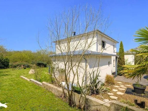 Maison 7 pièces 141 m²