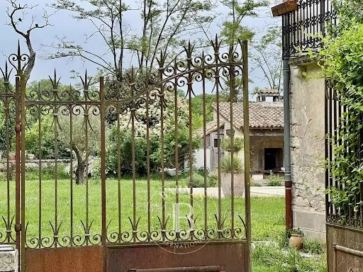 Maison 15 pièces 404 m²