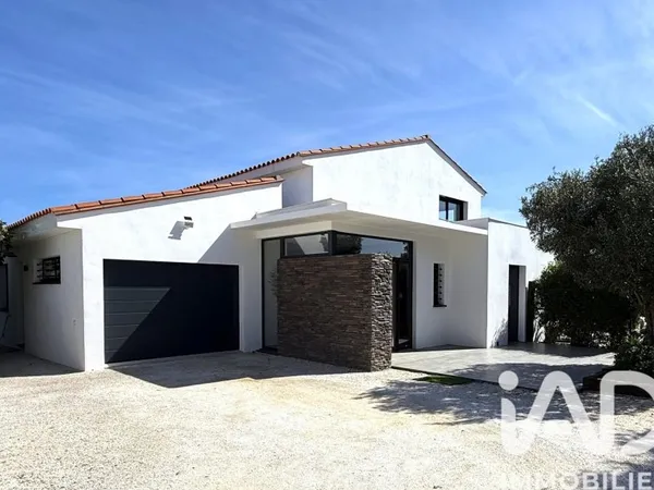 Maison 5 pièces 212 m²