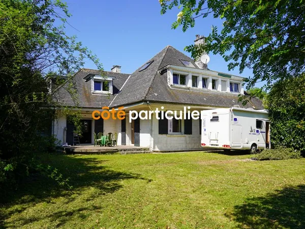 SIRACOURT : GRANDE MAISON 300m2 AVEC GÎTE