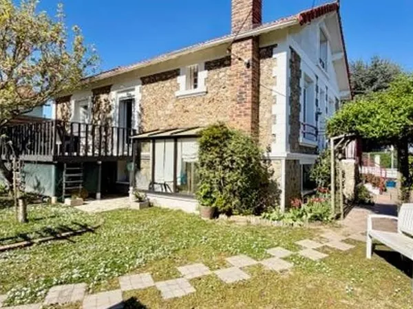 Maison 4 pièces 125 m²