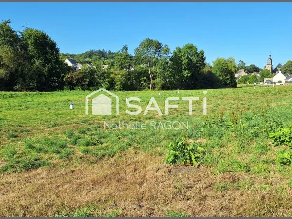 Un terrain bien situé aux portes de Vitré