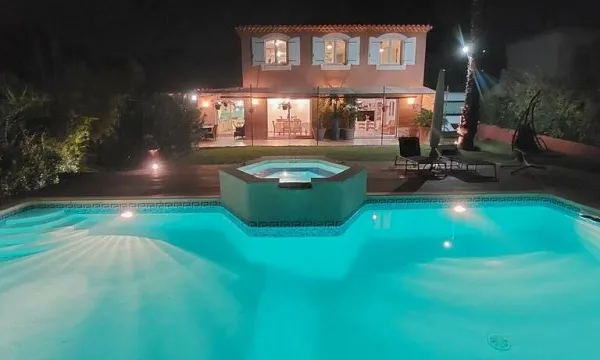 Maison 6 pièces 192 m²