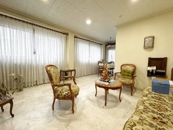 Appartement 4 pièces 84 m²