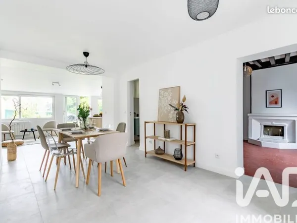 Longère 8 pièces 155 m²