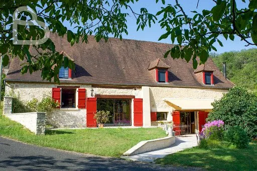 Maison 6 pièces 183 m²