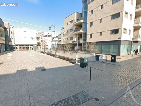 Parking/box CHATEAUROUX