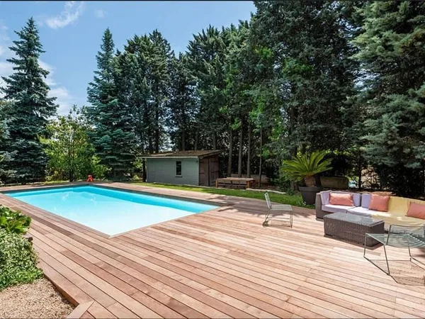 Maison 7 pièces 195 m²