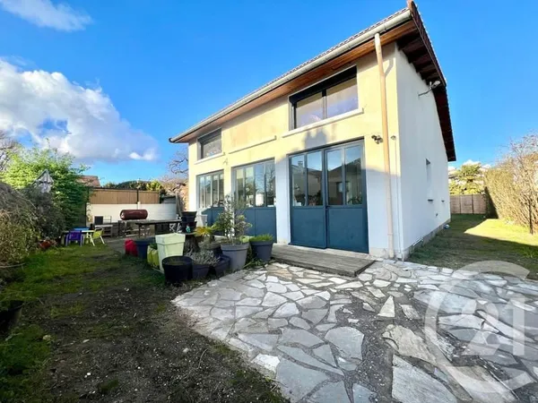 Maison 8 pièces 152 m²