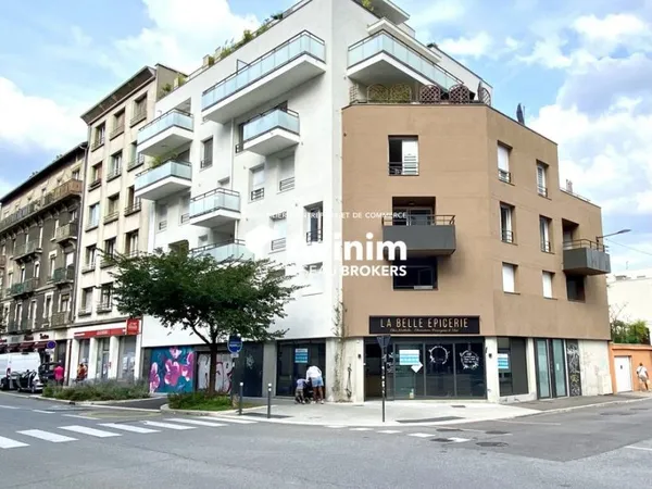 Local commercial 52 m² Grenoble