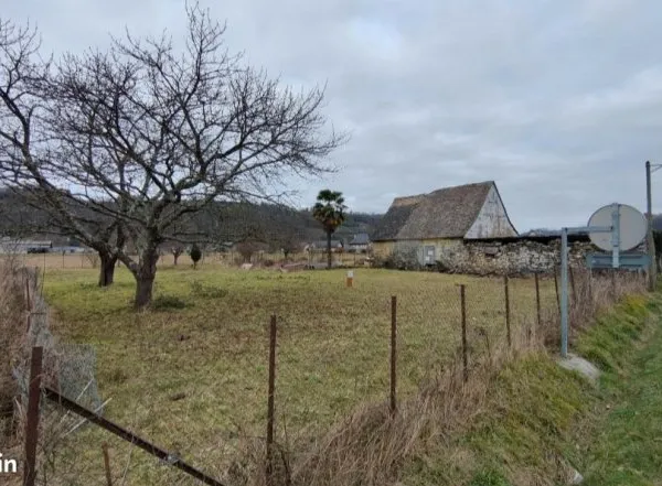 Terrain à vendre