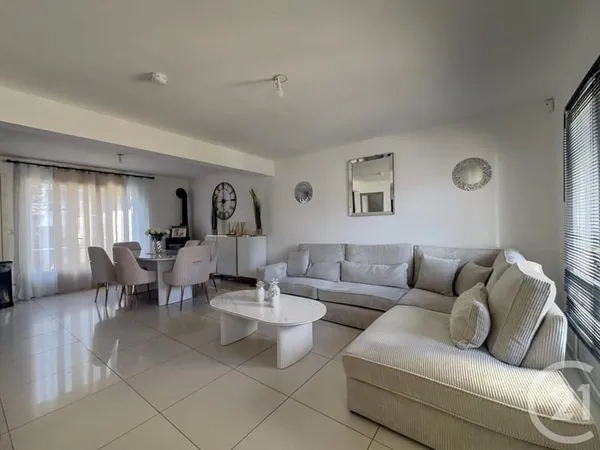 Maison 7 pièces 122 m²