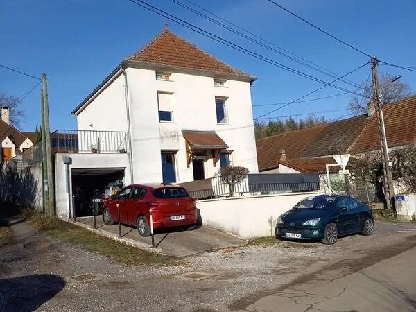 Dpt Saône et Loire (71), à vendre EPINAC maison P4 -