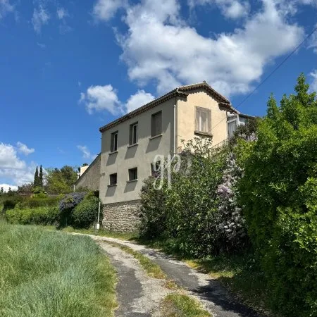 Maison 3 pièces 77 m²